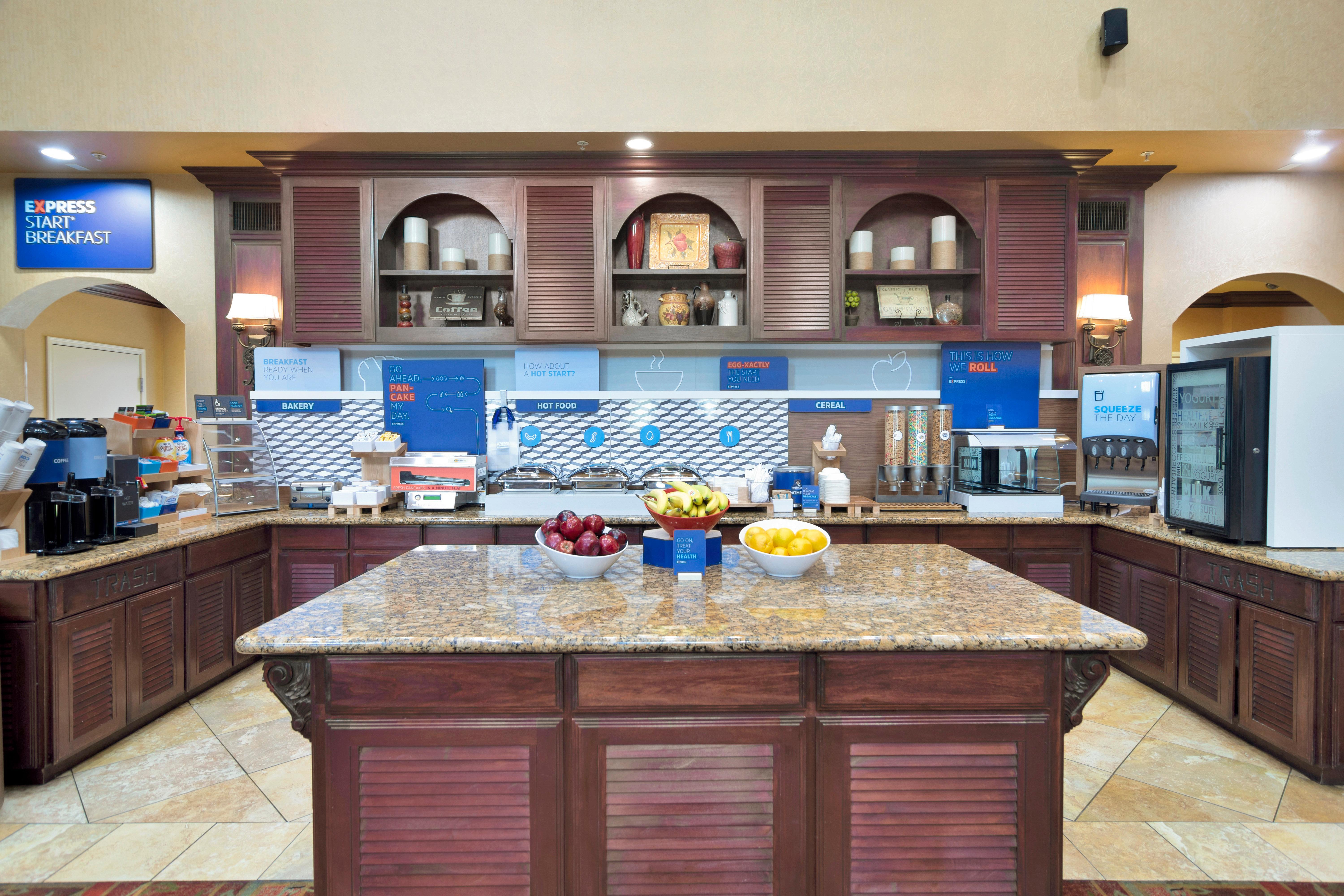 Holiday Inn Express Hotel & Suites Dfw West - Hurst By Ihg Exteriér fotografie